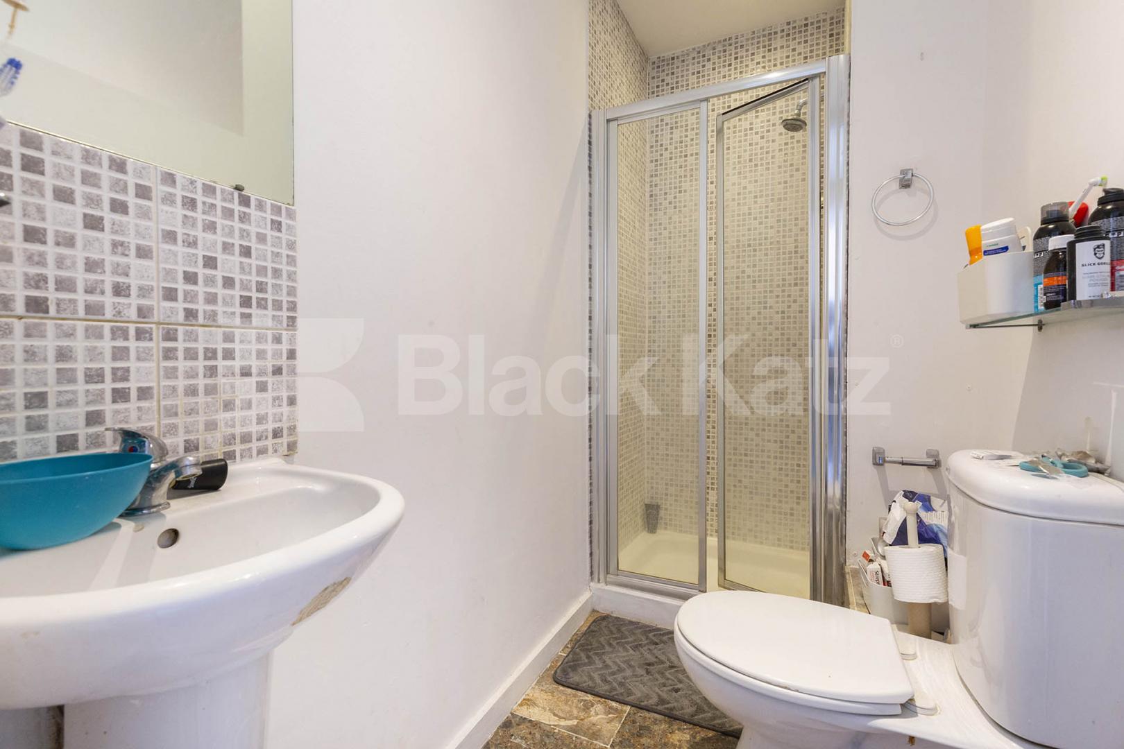 Modern Apartment Fulham Road, Fulham